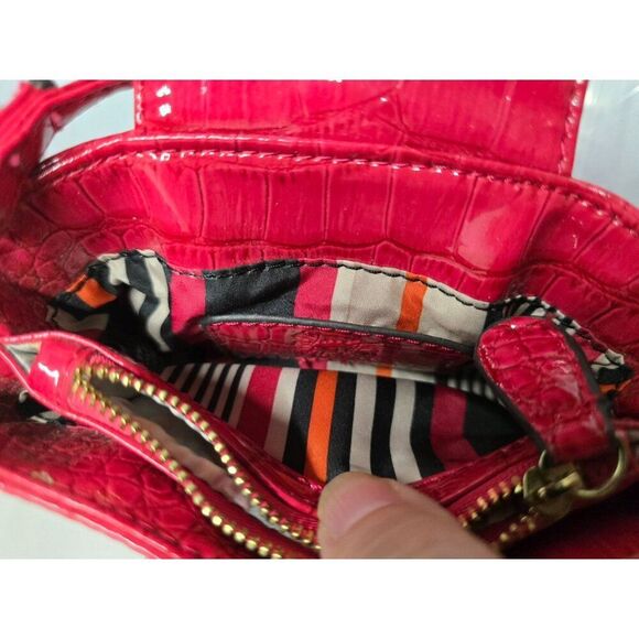 Anne Klein Red Croc-Embossed Leather Crossbody Bag With Gold Hardware - Picture 4 of 8